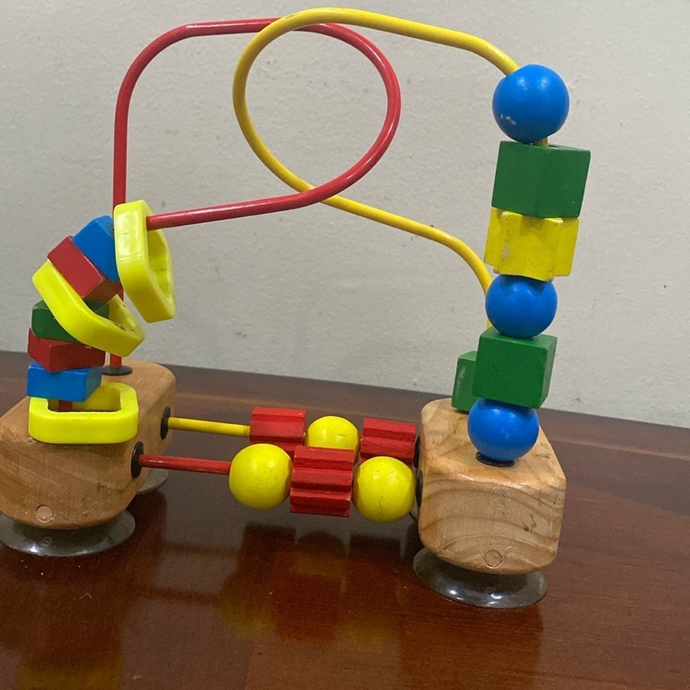 Melissa and Doug First Bead Maze